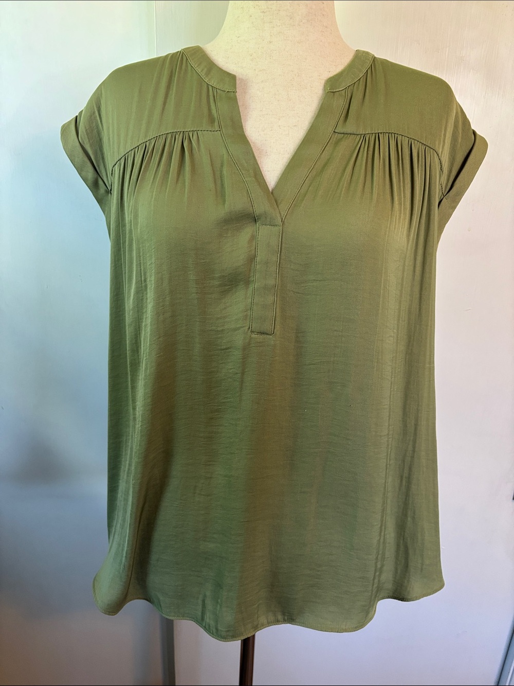 Olive Green Split V-Neck Cap Sleeve Blouse